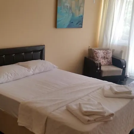 Yesil Konak Butik Bed & Breakfast Kilicli